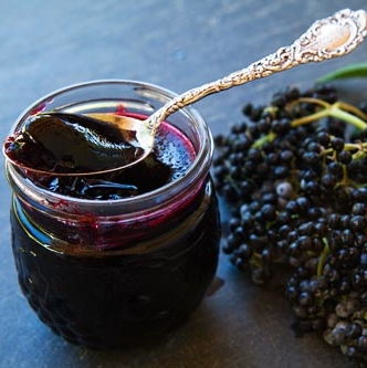 elderberry-jelly